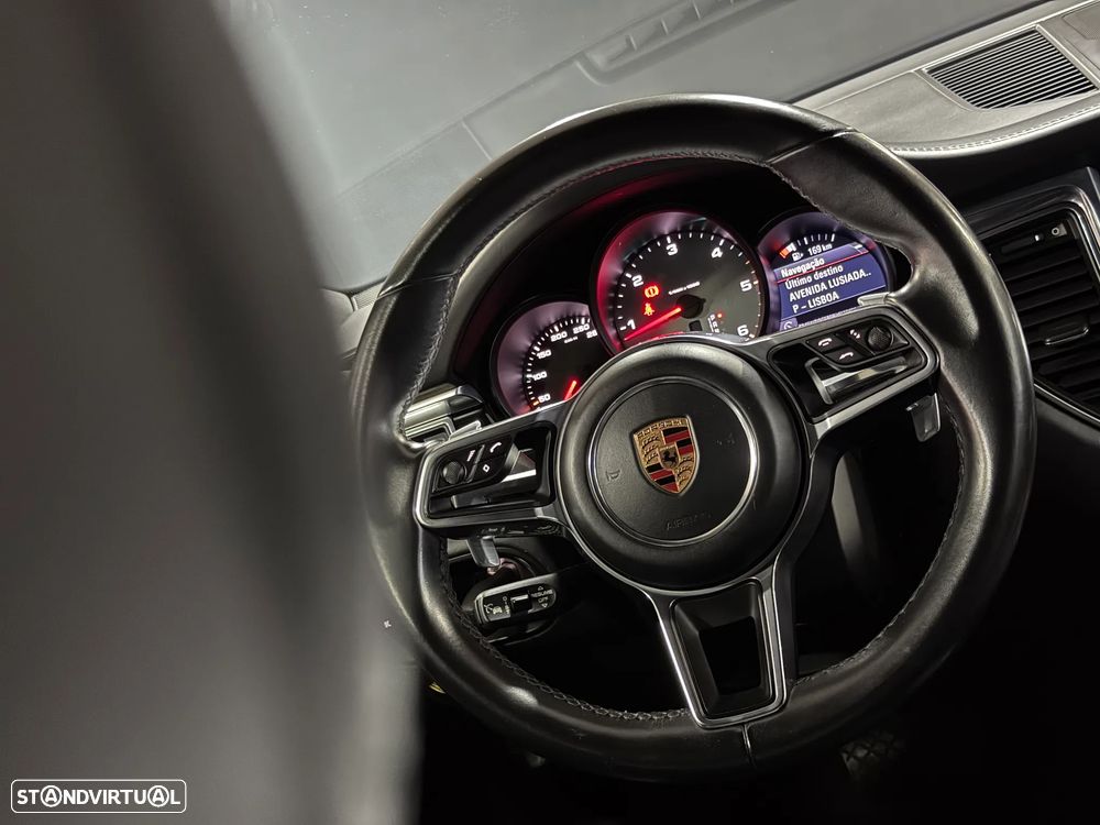 Porsche Macan S - 12