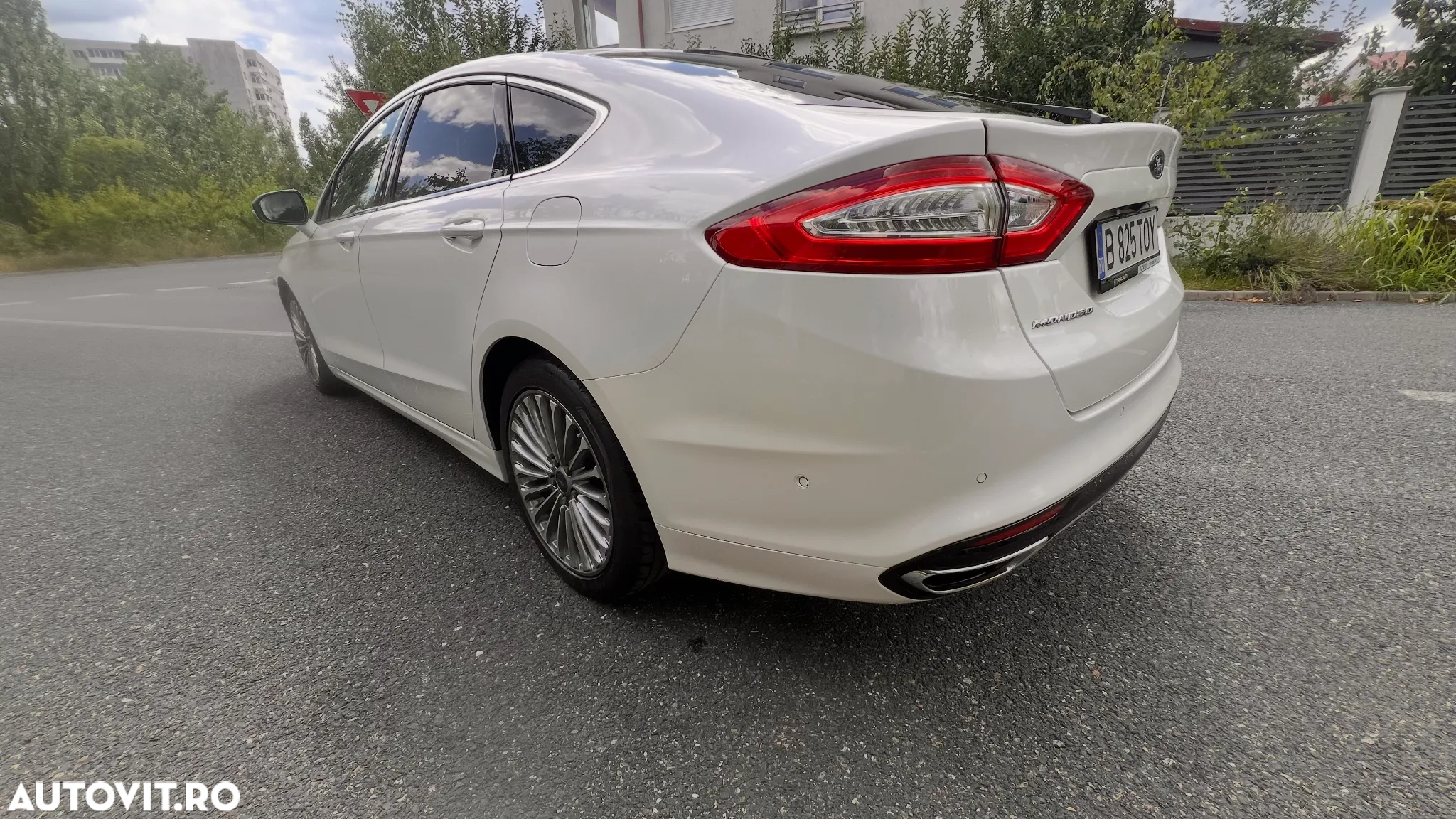 Ford Mondeo 2.0 TDCi Powershift Titanium - 5