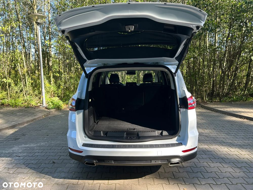 Ford S-Max 2.0 TDCi 4WD Titanium PowerShift - 16