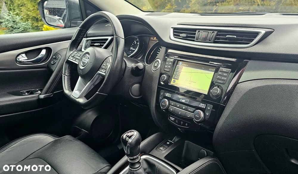 Nissan Qashqai 1.6 dCi DPF tekna - 36