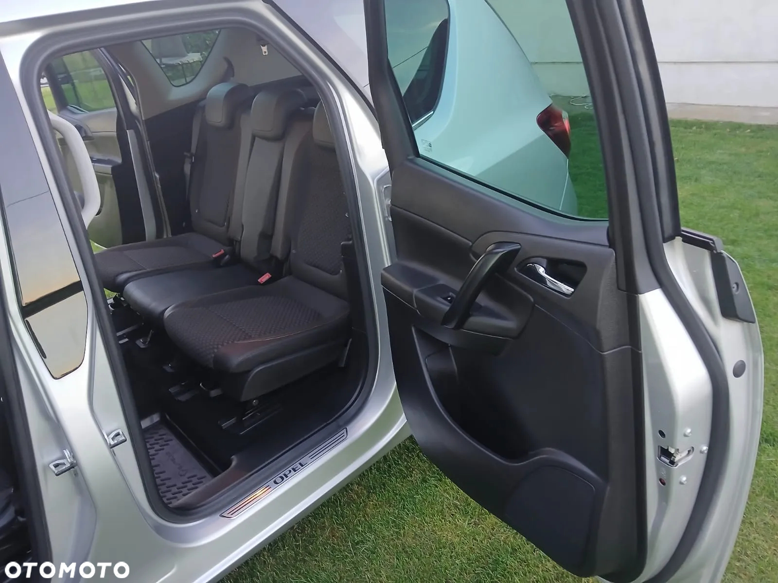 Opel Meriva 1.4 Innovation - 27