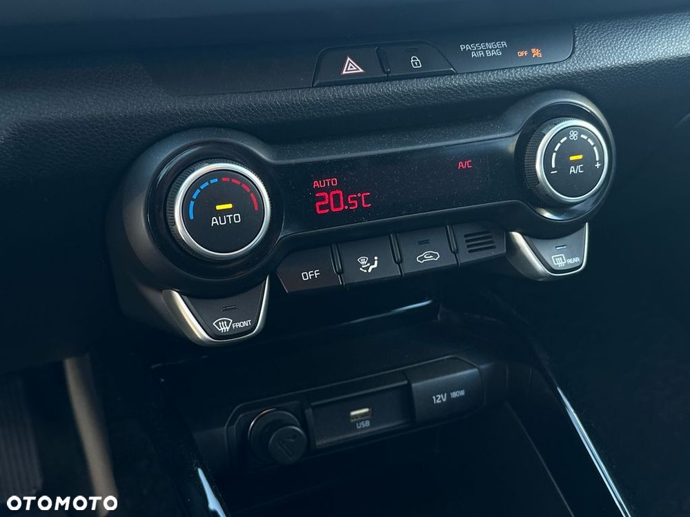 Kia Rio - 19