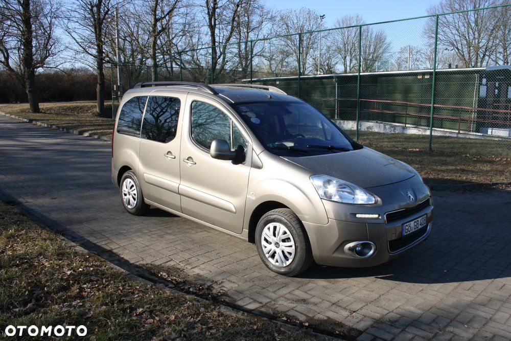 Peugeot Partner HDi FAP 115 Family - 2
