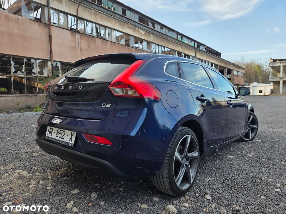 Volvo V40 D2 Ocean Race - 18
