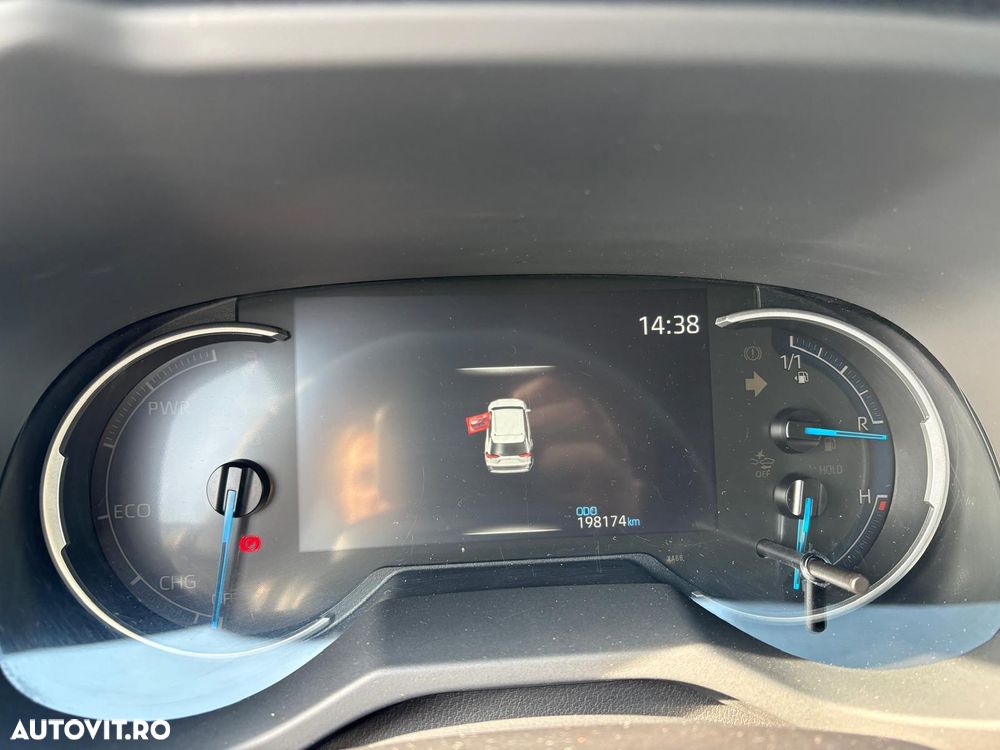 Toyota RAV4 - 21
