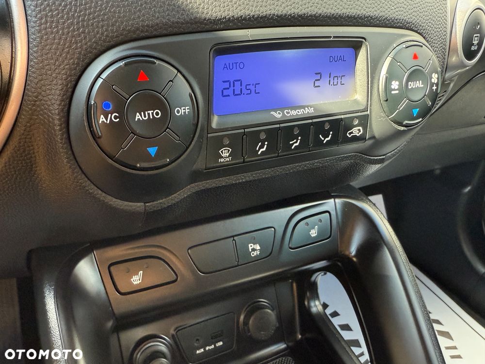 Hyundai ix35 2.0 CRDi 4WD Premium - 25