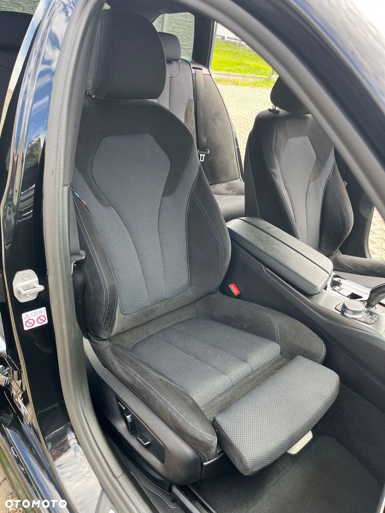 BMW Seria 5 520d M Sport Edition - 21