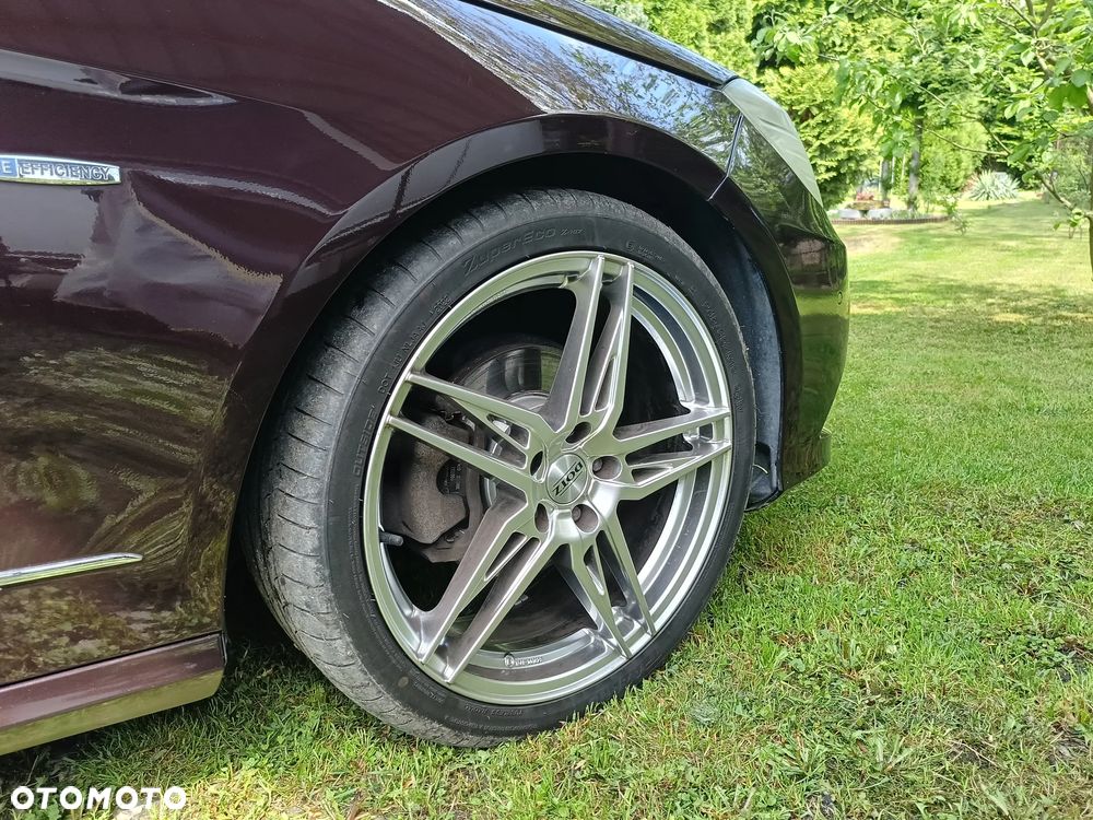 Mercedes-Benz Klasa E 220 CDI DPF BlueEFFICIENCY Automatik Avantgarde - 17
