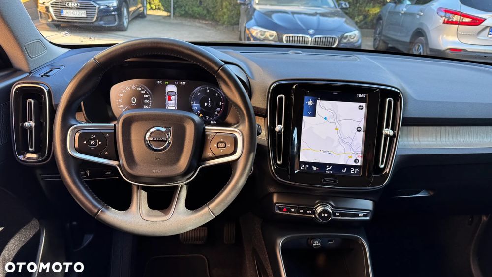 Volvo XC 40 D4 AWD Inscription - 27