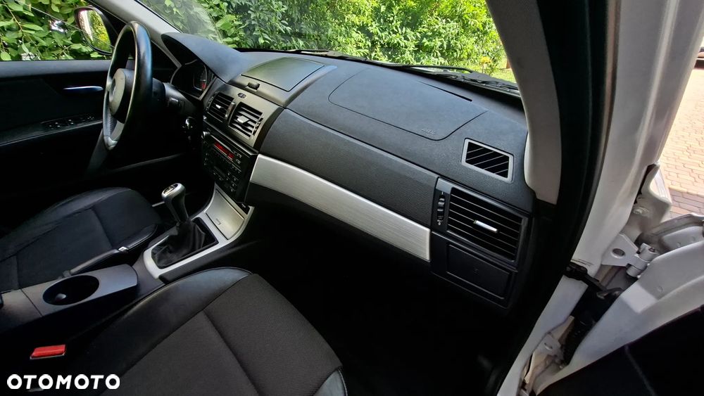 BMW X3 xDrive18d Limited Sport Edition - 22