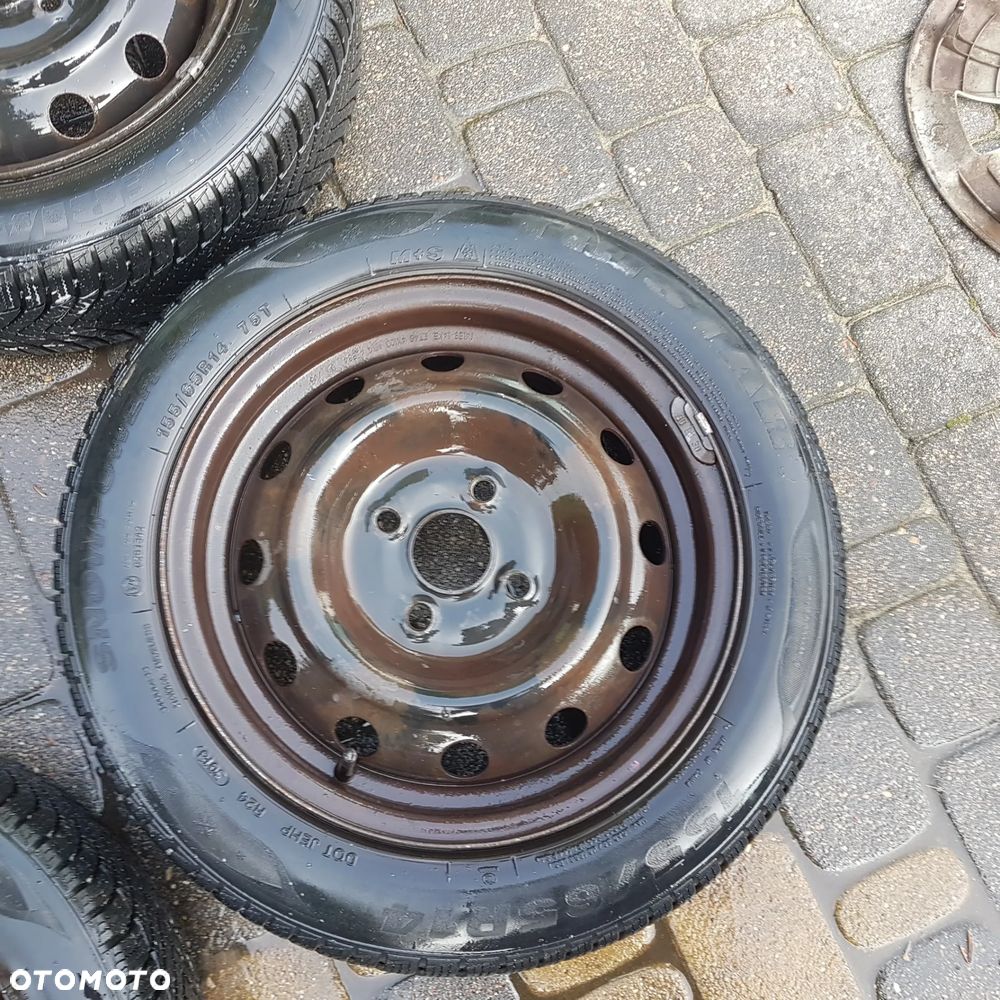 Koła felgi felga koło opony zimowe 155/65/14 4×100  5.5J piasta 54.1mm pasuja do Hyundai i10 i20 Accent Getz Kia Rio Picanto Toyota Yaris Suzuki Baleno Mazda Demio 323 - 17
