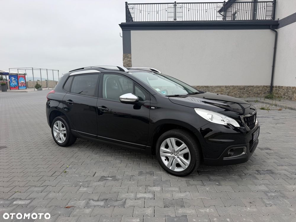 Peugeot 2008 - 4