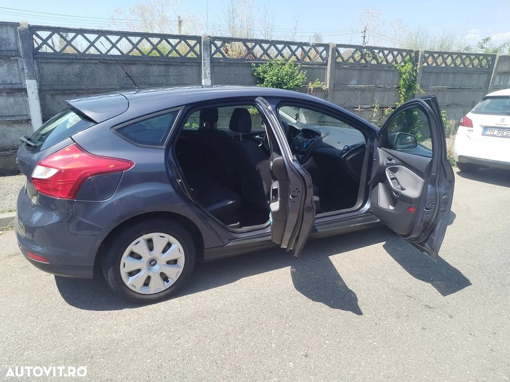 Ford Focus - 5