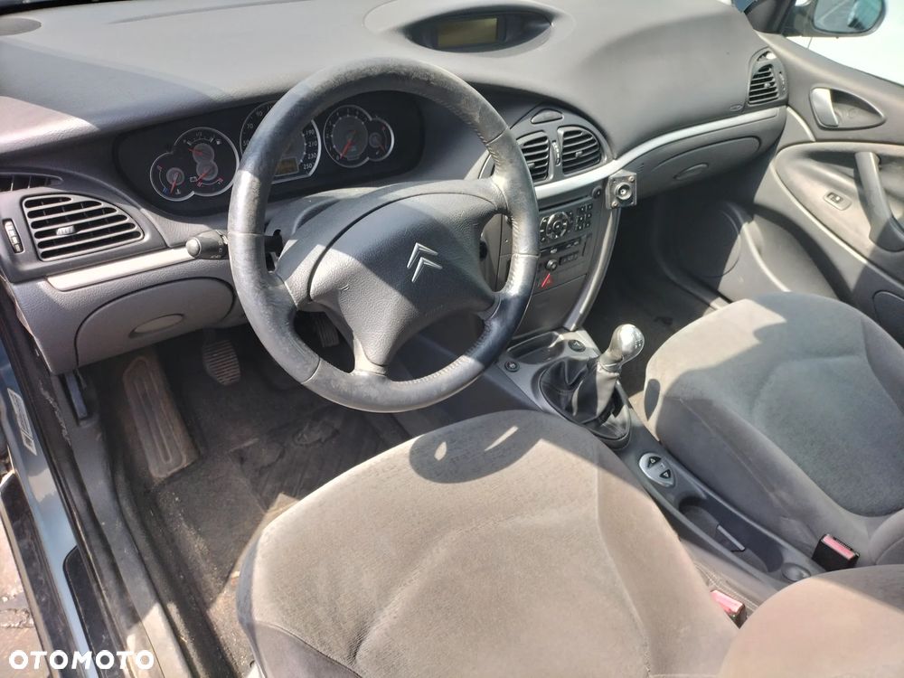 PAS PRZEDNI Z CHŁODNICAMI CITROEN C5 I LIFT LIFTBACK KOD LAK. EYLC - 16