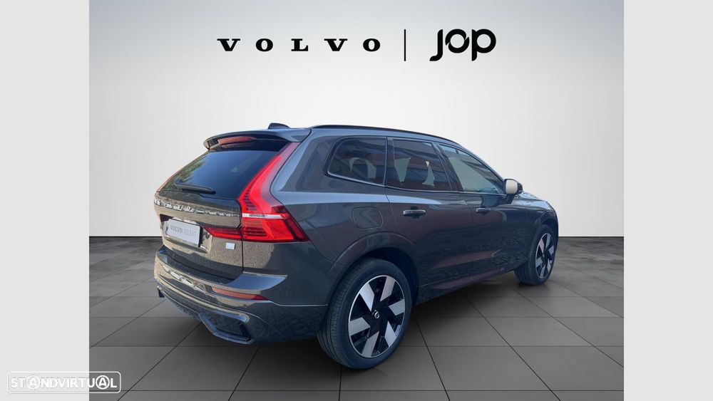 Volvo XC 60 2.0 T8 PHEV Plus Dark AWD - 5