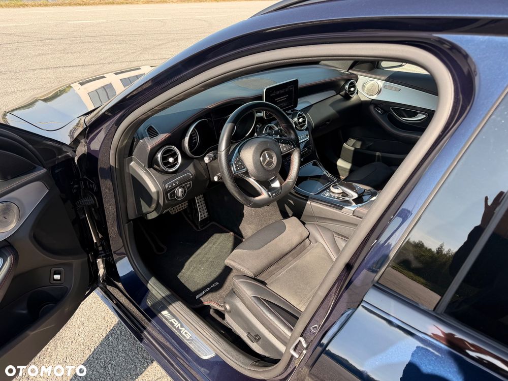 Mercedes-Benz Klasa C AMG 43 4Matic 9G-TRONIC - 15