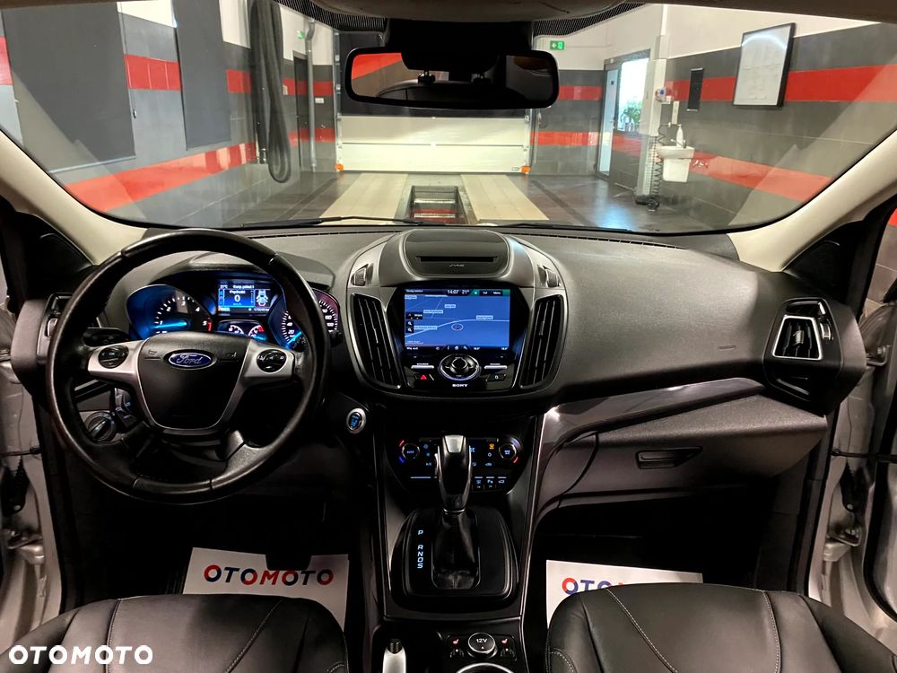 Ford Kuga 2.0 TDCi 4x4 Titanium - 15