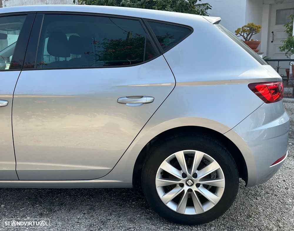 SEAT Leon 1.0 EcoTSI Style S/S — fotografia 11