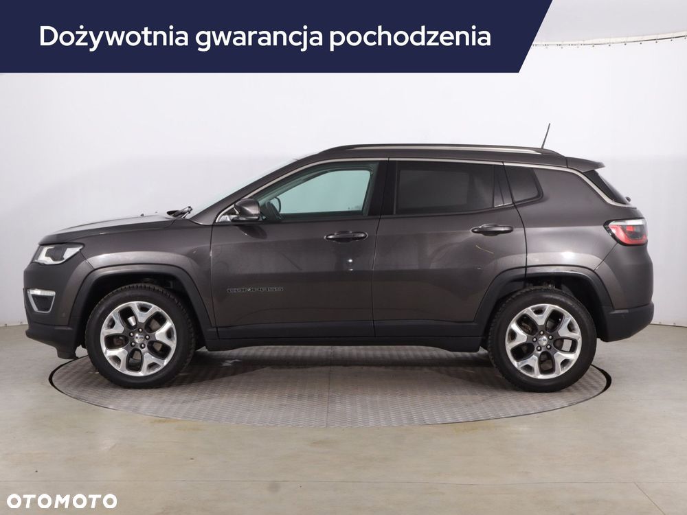 Jeep Compass - 4