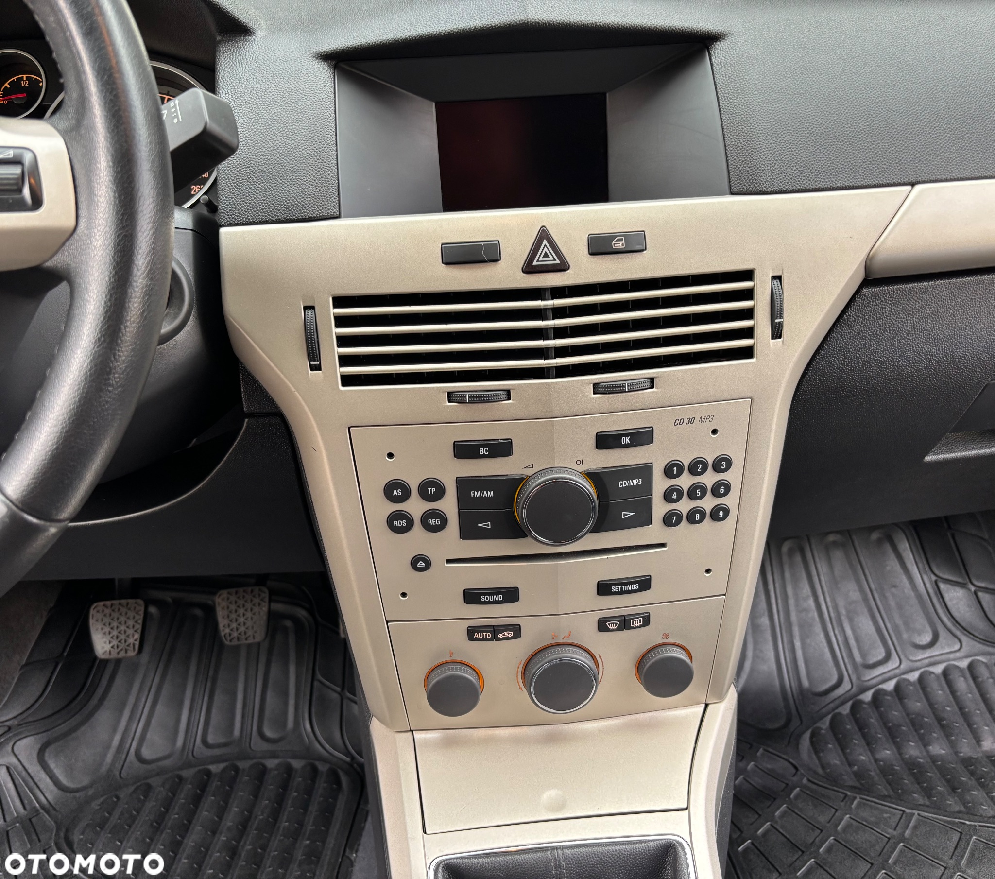 Opel Astra - 8