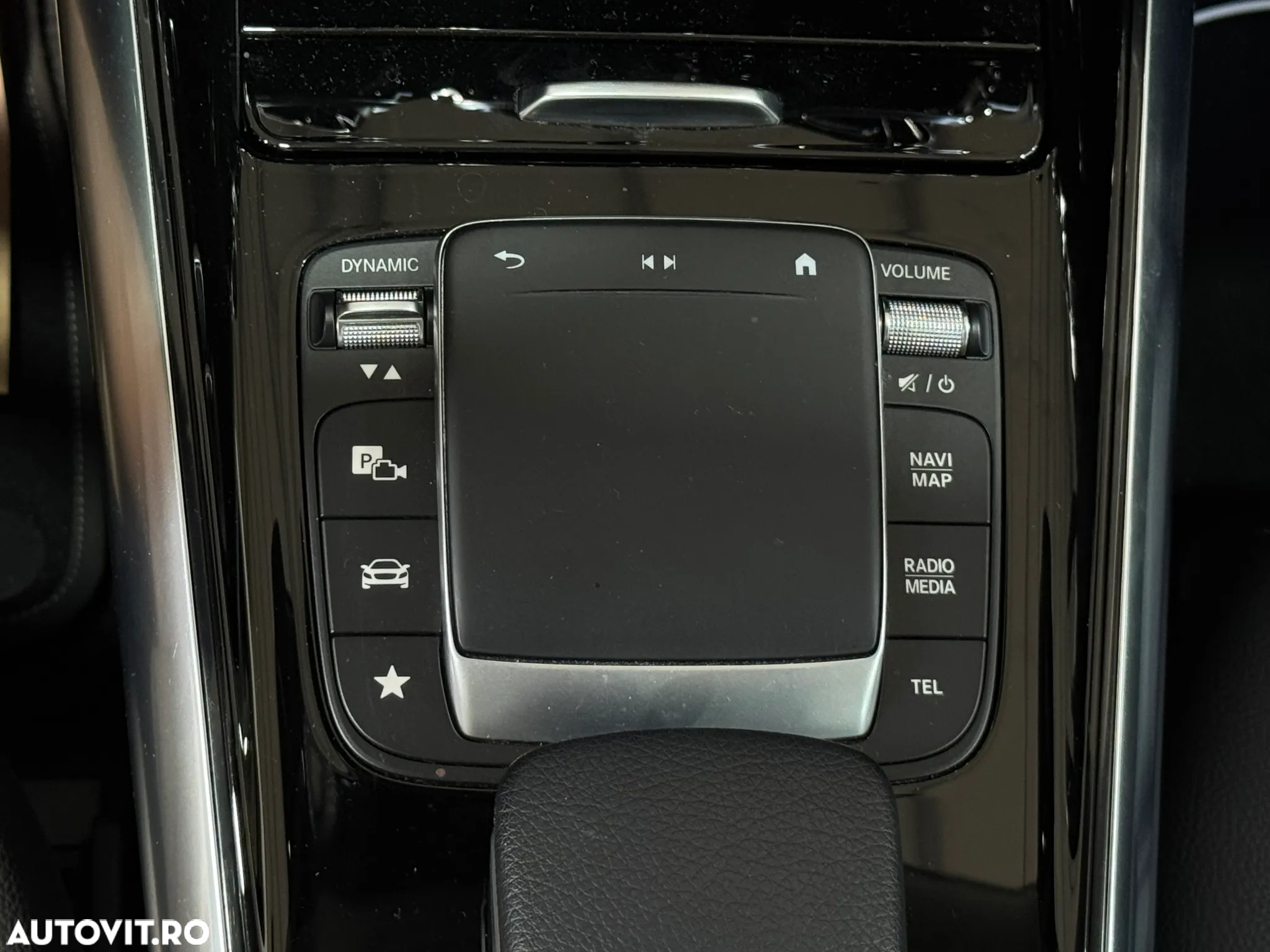 Mercedes-Benz GLA 200 Aut. - 24