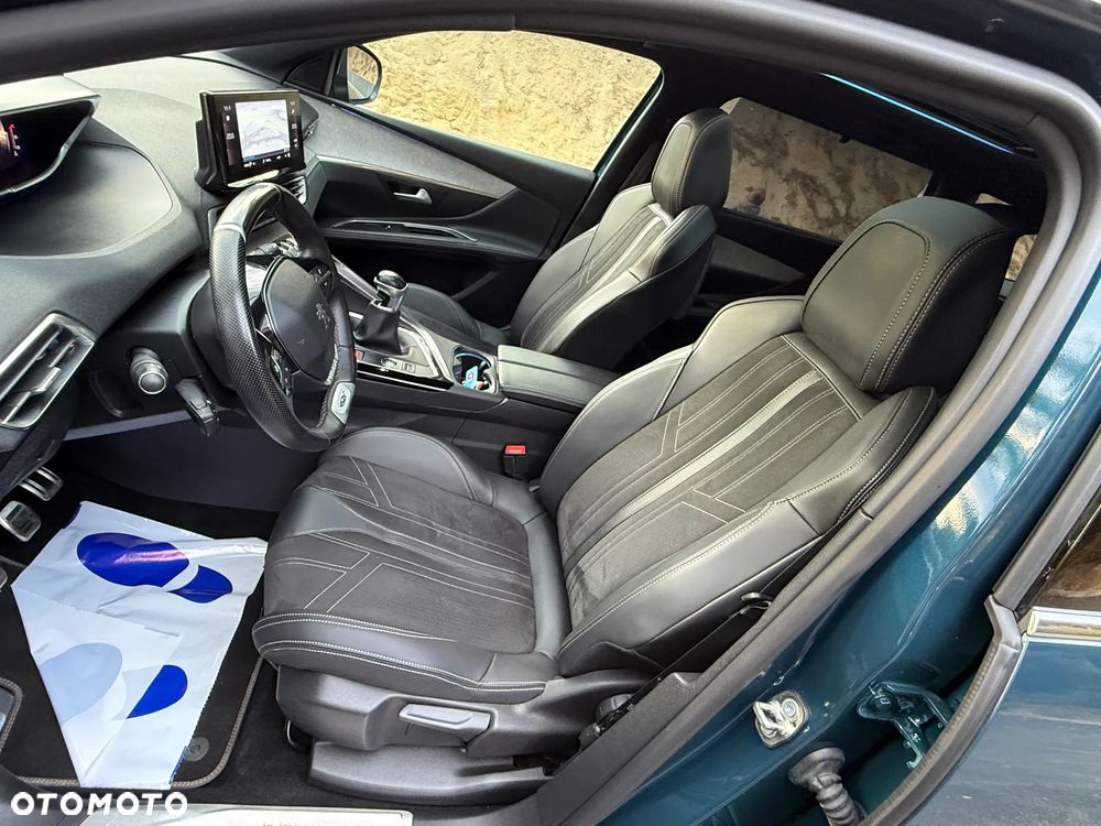 Peugeot 5008 1.5 BlueHDi GT S&S - 25