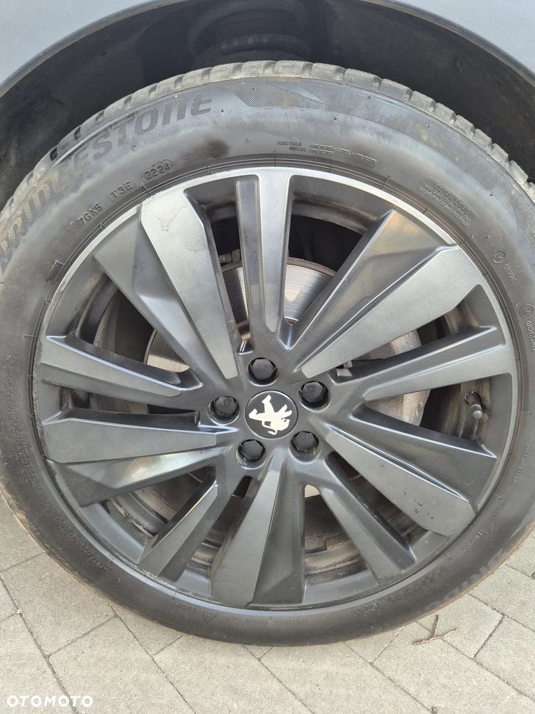Peugeot 3008 1.6 PureTech Hybrid4 PHEV GT Pack S&S EAT8 - 6
