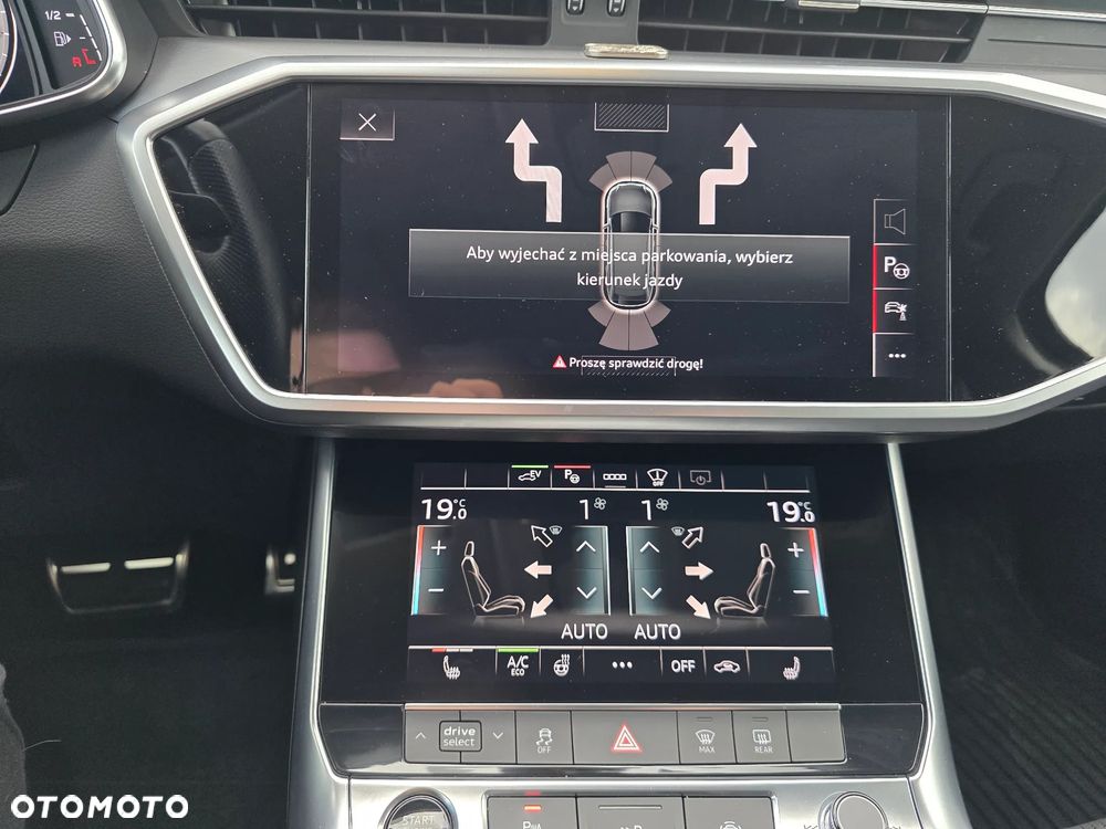 Audi A6 Avant 55 TFSI e quattro S tronic sport - 32