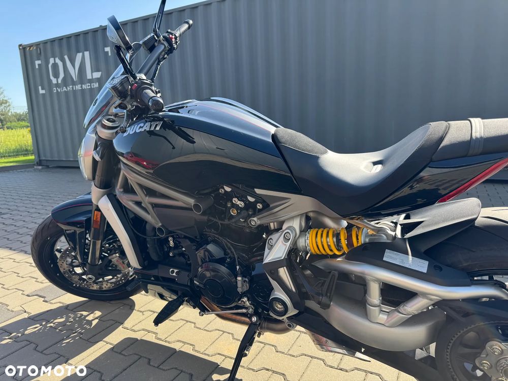 Ducati Diavel - 13