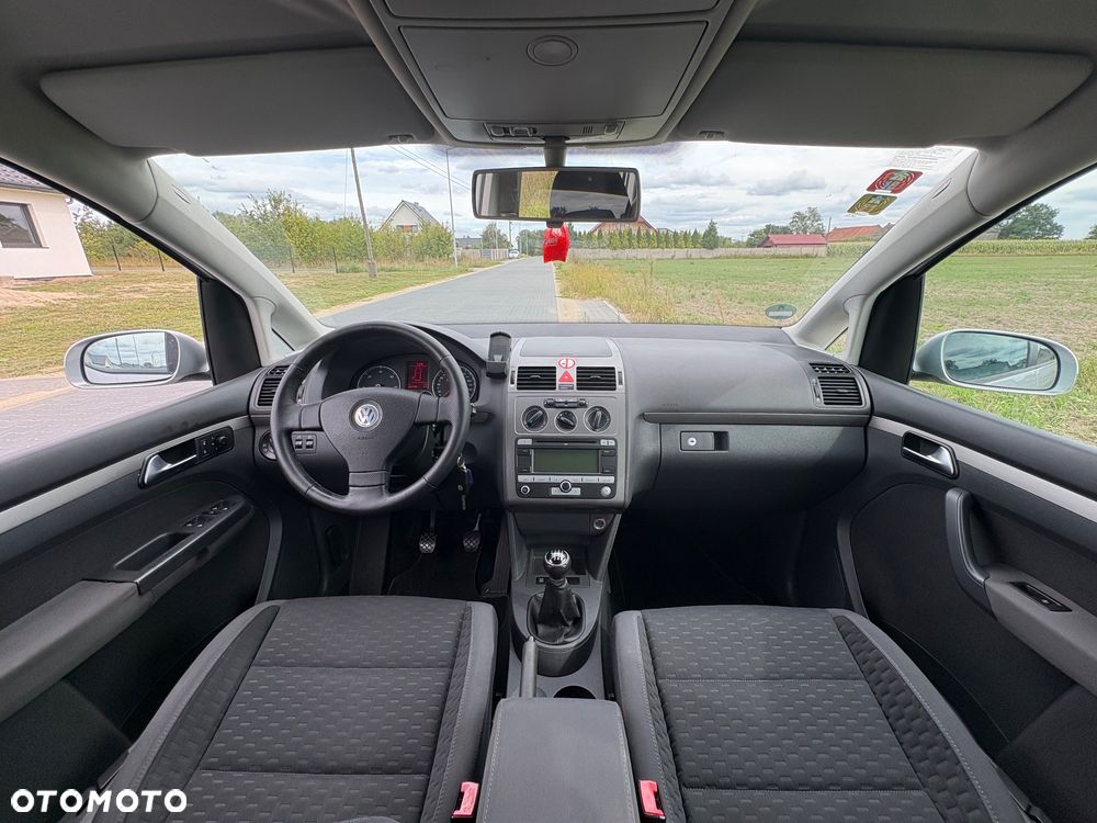 Volkswagen Touran 1.9 TDI DPF United - 16