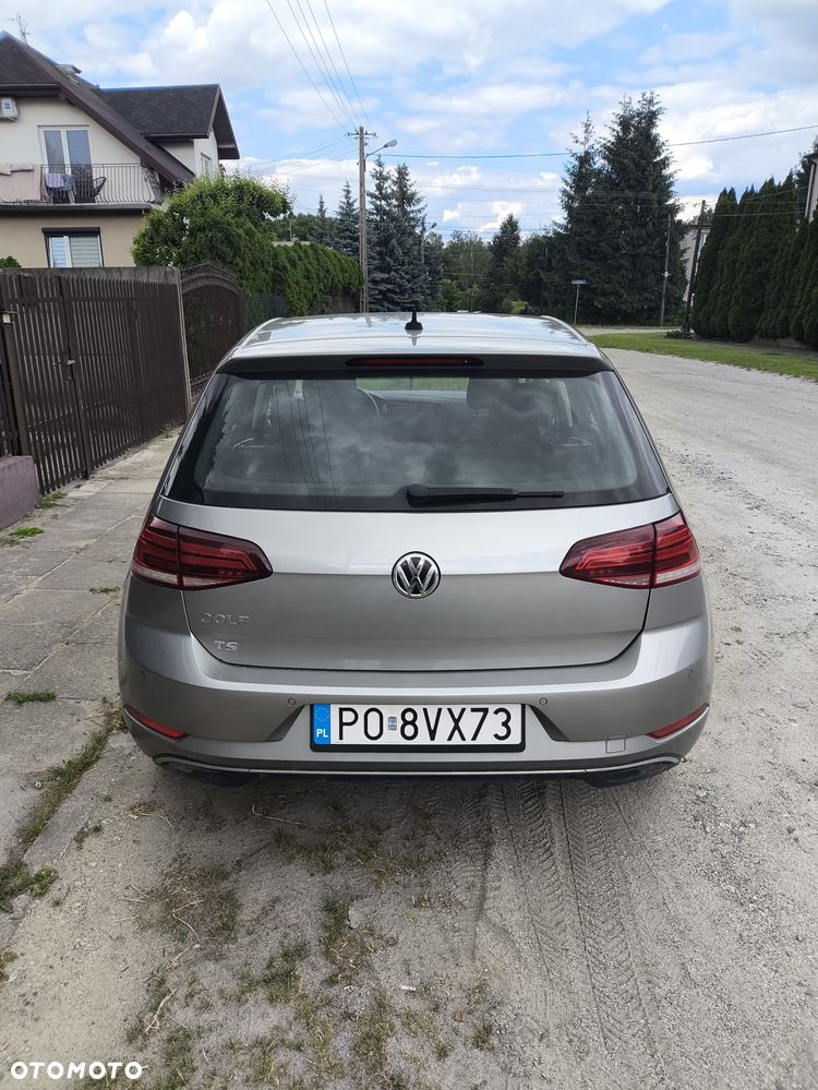Volkswagen Golf 1.0 TSI BMT Comfortline - 14