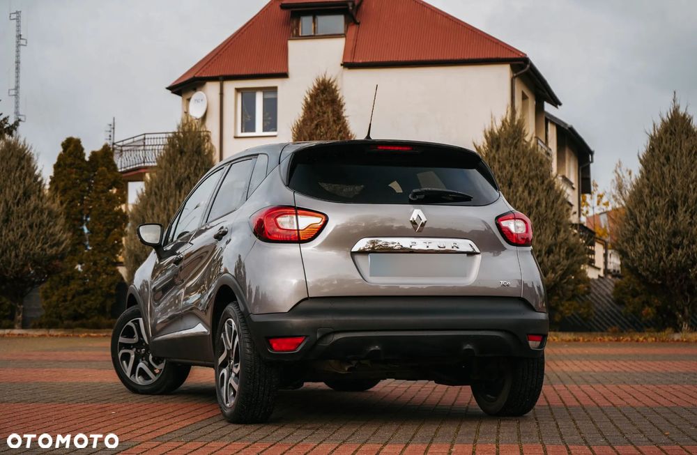 Renault Captur ENERGY TCe 120 EDC LIMITED - 12