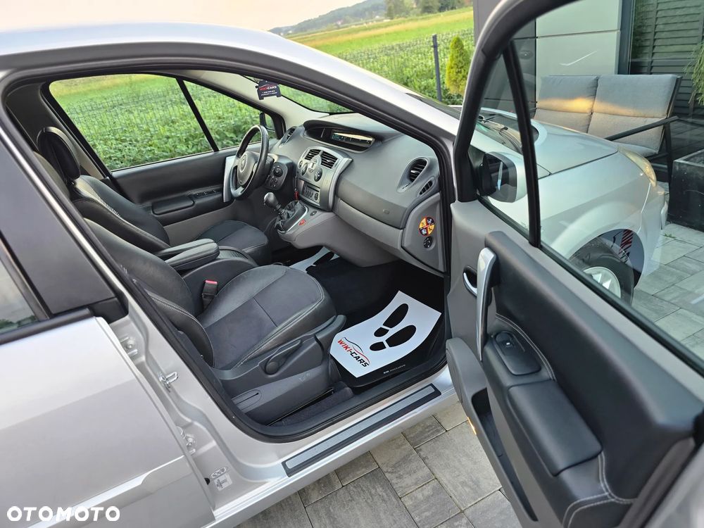 Renault Scenic 2.0 16V Luxe Expression - 22