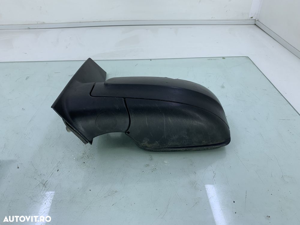 Dezmembrez Oglinda stanga de pe Mercedes-Benz VITO 2010-2015 - 3