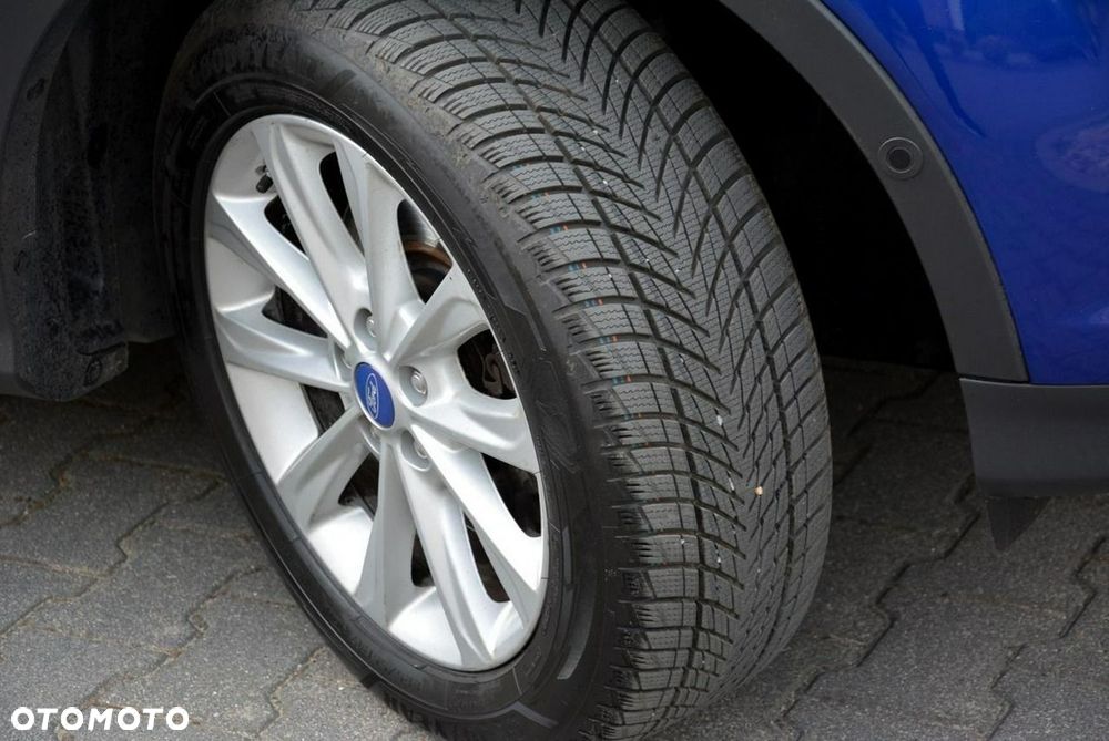 Ford Kuga 2.0 TDCi 4x4 Titanium - 38