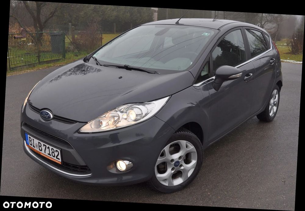 Ford Fiesta 1.4 Autom Titanium - 1