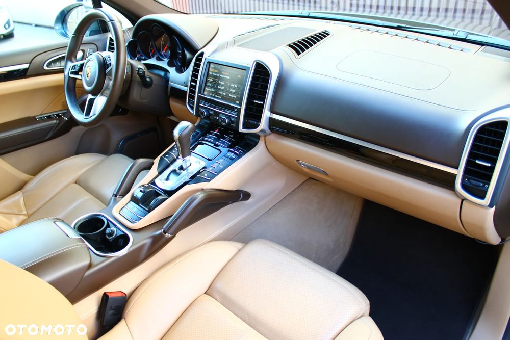Porsche Cayenne Diesel - 25