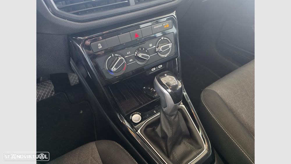 VW T-Cross 1.0 TSI Urban DSG - 14