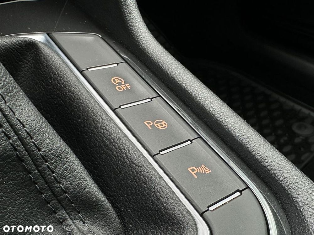 Volkswagen Tiguan 1.5 TSI EVO Life DSG - 18