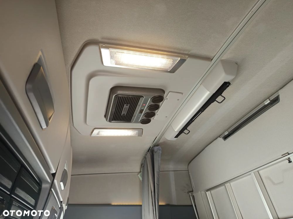 Renault T480 HIGH - 14