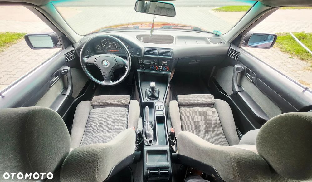 BMW Seria 5 525i - 8