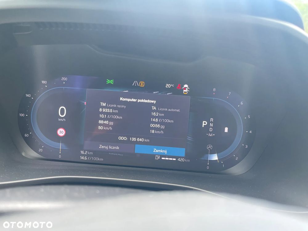 Volvo XC 40 B5 AWD Ultimate Dark - 9