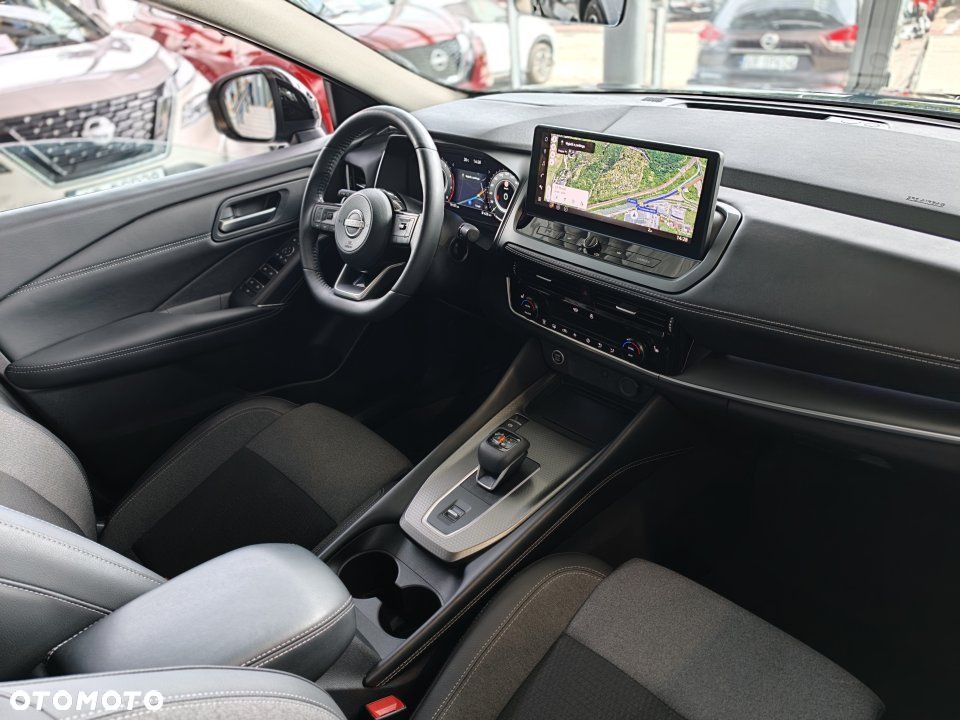 Nissan Qashqai - 11