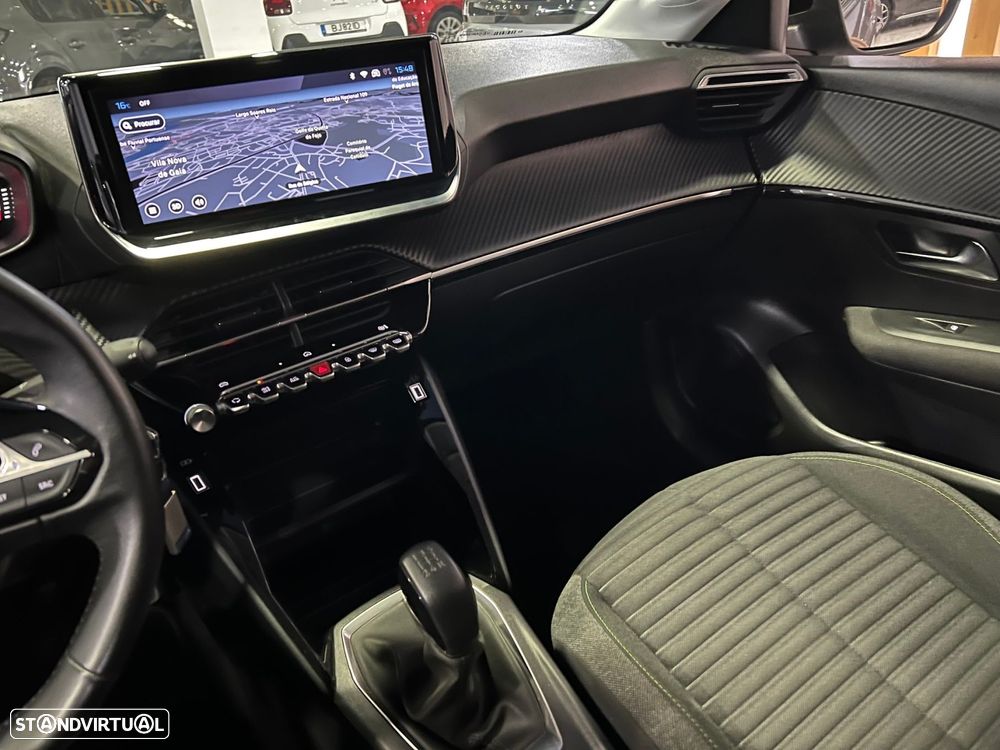 Peugeot 208 1.2 PureTech Active Pack - 17