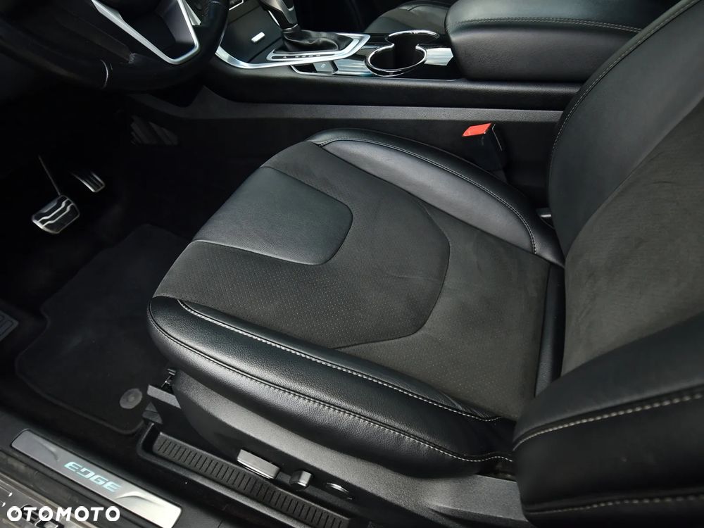 Ford Edge 2.0 TDCi Twin-Turbo 4WD Sport - 28