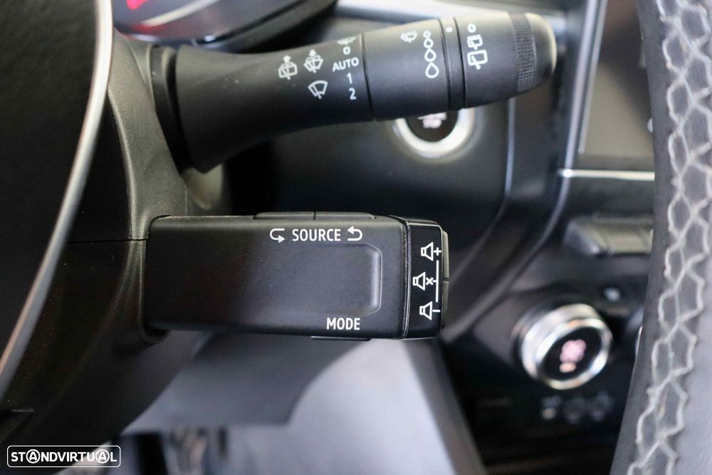 Renault Captur 1.0 TCe Techno - 17