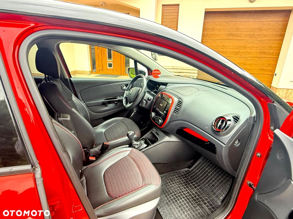 Renault Captur TCe 120 EDC Helly Hansen - 10