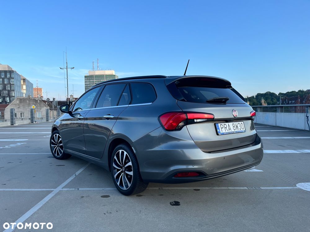 Fiat Tipo 1.6 MultiJet Lounge - 16