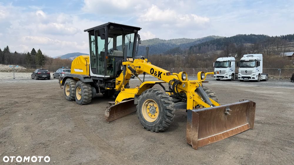 New Holland F106.6 - 4