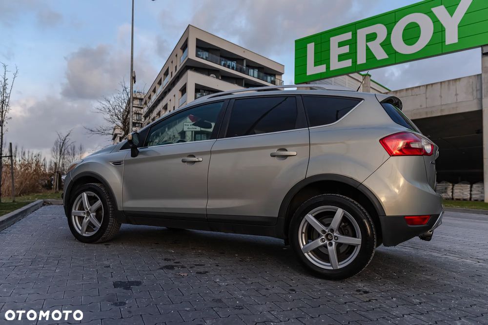 Ford Kuga 2.0 TDCi 4x4 Titanium - 18